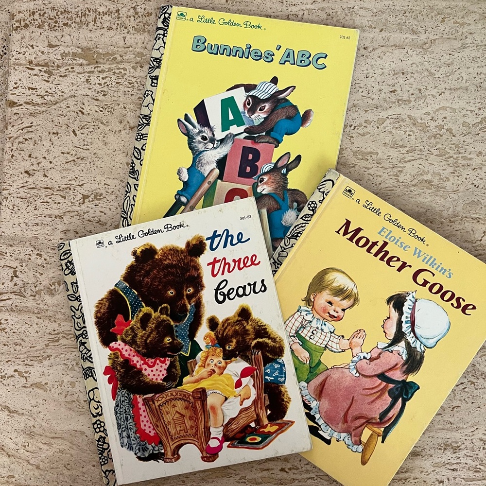 Vintage The Little Golden Book Classics - Picture 3 of 7